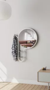 le miroir ariane est un miroir, vide poche et porte manteau à la fois